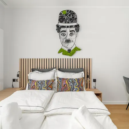 Apartment Charlie - Plac Wolnosci W Poznaniu