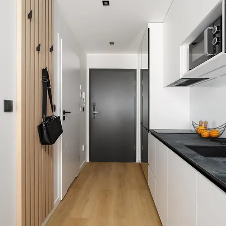 Charlie - Plac Wolnosci W Poznaniu * 포즈난