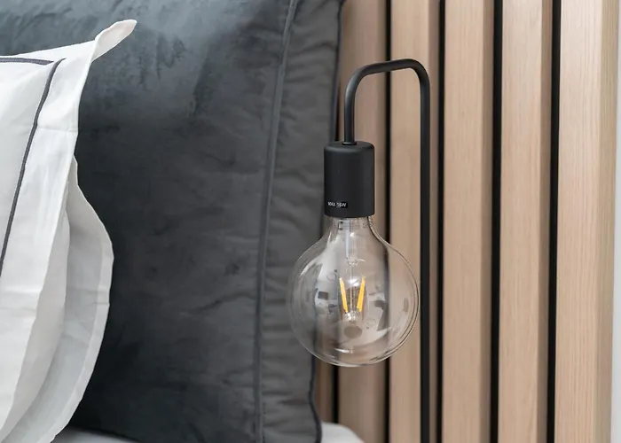 Charlie - Plac Wolnosci W Poznaniu Апартаменты *